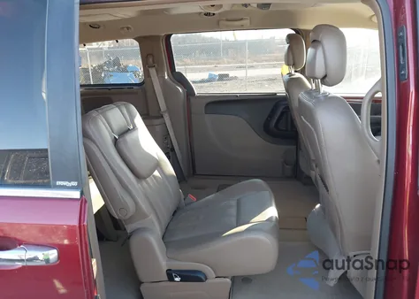 2013 Chrysler Town & Country Touring-L z USA, uszkodzony, nr VIN 2C4RC1CGXDR711942